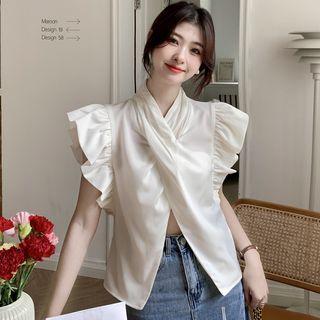 Sleeveless Ruffle Trim Front-slit Blouse White - One Size