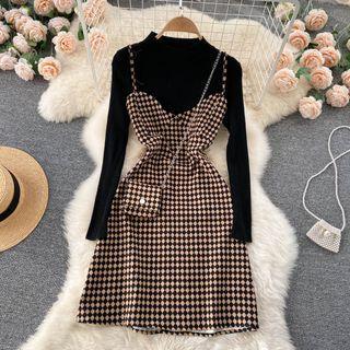 Set: Knit Top + Spaghetti Strap Plaid Dress