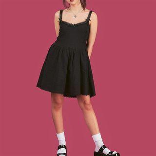 Strappy V-neck Lace Trim A-line Dress
