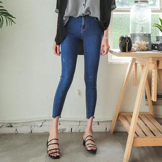 Cutout-hem Stretch Skinny Jeans