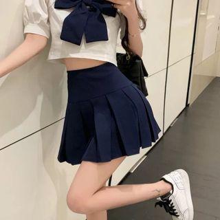 Short-sleeve Bow Crop Top / Pleated Mini A-line Skirt / Set