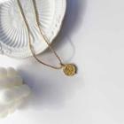 Embossed Disc Pendant Alloy Choker Gold - One Size