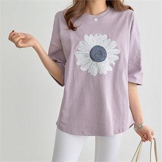 Short-sleeve Sequined Flower T-shirt