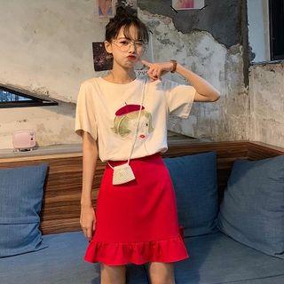 Embroidered Short-sleeve T-shirt / Ruffle Hem Mini A-line Skirt