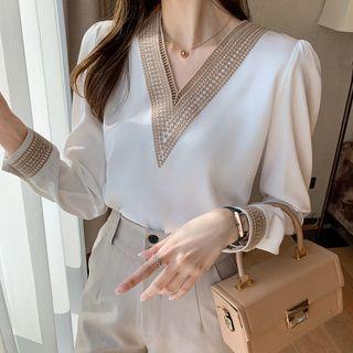 Loose-fit V-neck Chiffon Long-sleeve Top