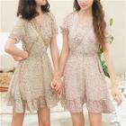 Floral V-neck Puff-sleeve Slim-fit Dress