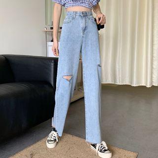 Distressed Loose Fit Cropped Jeans