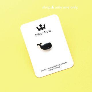 Whale Brooch 1 Pc - Dark Blue - One Size