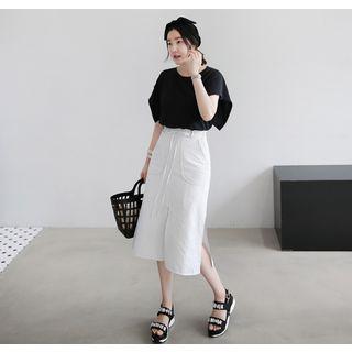 Band-waist Slit-hem Long Skirt With Sash