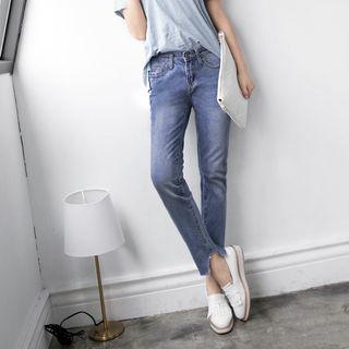 Slit-leg Frayed Straight Jeans