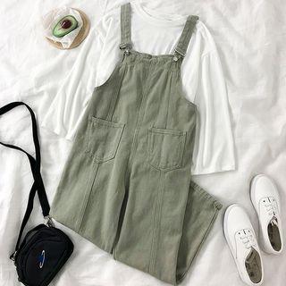 Plain Long-sleeve T-shirt / Cropped Denim Jumper Pants