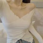 Off-shoulder Lettuce Edge T-shirt