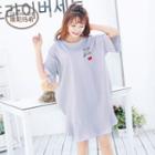 Lettering Lips Applique Short Sleeve T-shirt Dress