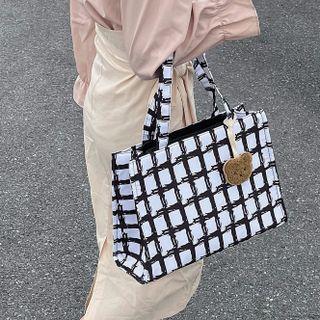Set: Plaid Tote Bag + Bag Charm