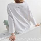 3/4-sleeve Round-neck Drop-shoulder T-shirt