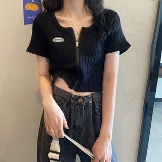 Short Sleeve V-neck Zip Crop Top