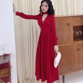Set: Balloon-sleeve Midi A-line Dress + Choker