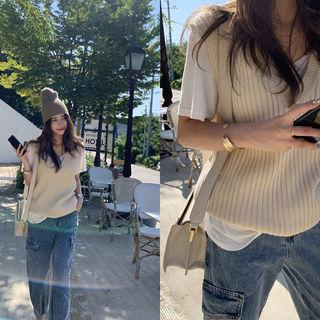 V-neck Rib-knit Vest Cream - One Size