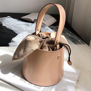Knot Bucket Bag
