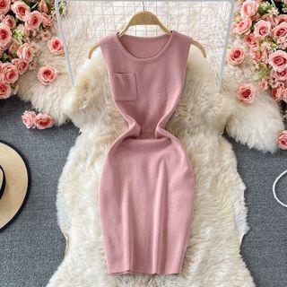 Sleeveless Pocket Detail Knit Sheath Dress