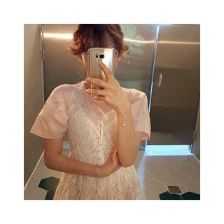 Sleeveless Ruffle-hem Lace Top