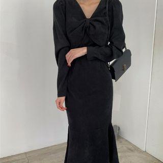 V-neck Plain Bow Pleated Dress
