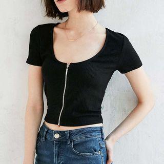 Short Sleeve Ribbed Zip-front T-shirt