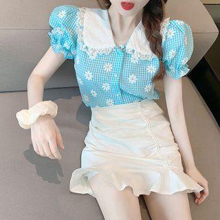 Collared Floral Print Puff-sleeve Blouse / Ruffle Hem Mini Pencil Skirt