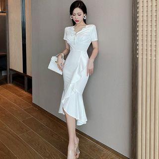 Short-sleeve Asymmetrical Ruffled Bodycon Dress