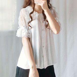 Short-sleeve Heart-button Shirt