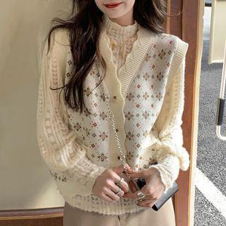 Patterned Sweater Vest / Lace Top