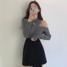 Cold-shoulder Knit Top / A-line Skirt