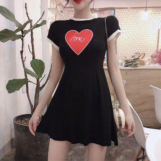 Short-sleeve Graphic Print A-line Mini Dress