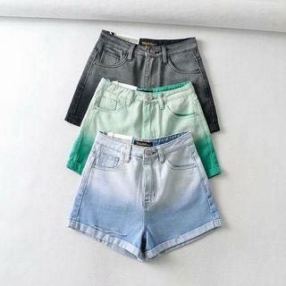 High Waist Gradient Denim Hot Pants
