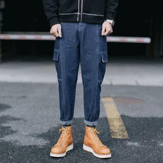 Stitched Straight-cut Cargo Jeans