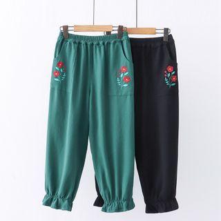 Floral Embroidered Crop Pants