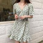 Short-sleeve Floral A-line Dress As Shown In Figure - One Size