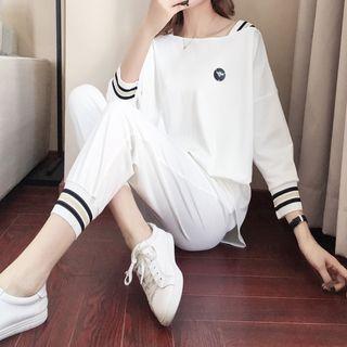 Set: Striped Long-sleeve T-shirt + Cropped Harem Pants