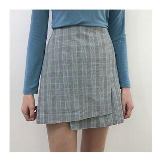 Band-waist Asymmetric-hem Check A-line Skirt
