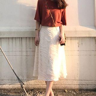 Short-sleeve T-shirt / Fringed Midi A-line Skirt / Set