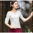 Embroidered Elbow Sleeve Henley T-shirt