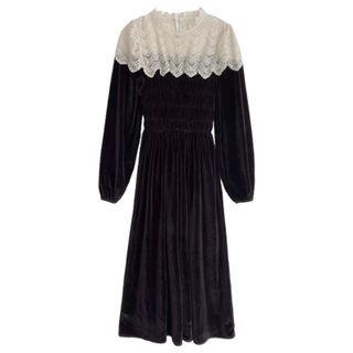 Long-sleeve Mock Two-piece Lace Panel Velvet Dress Black - One Size