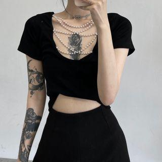 Short-sleeve Beaded Cross Strap Crop Top Black - One Size