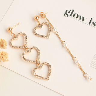 Non-matching Heart Dangle Earring