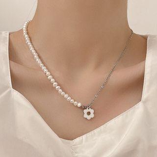 Flower Freshwater Pearl Pendant Necklace