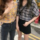 Plaid V-neck Short-sleeve Top