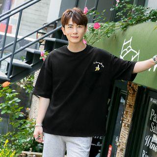 Short-sleeve Pocket-front Printed T-shirt