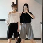 Cold Shoulder Short-sleeve T-shirt / Shorts