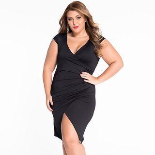 V-neck Ruched Short-sleeve Dress