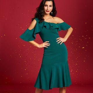 Cold Shoulder Ruffle Hem Sheath Dress